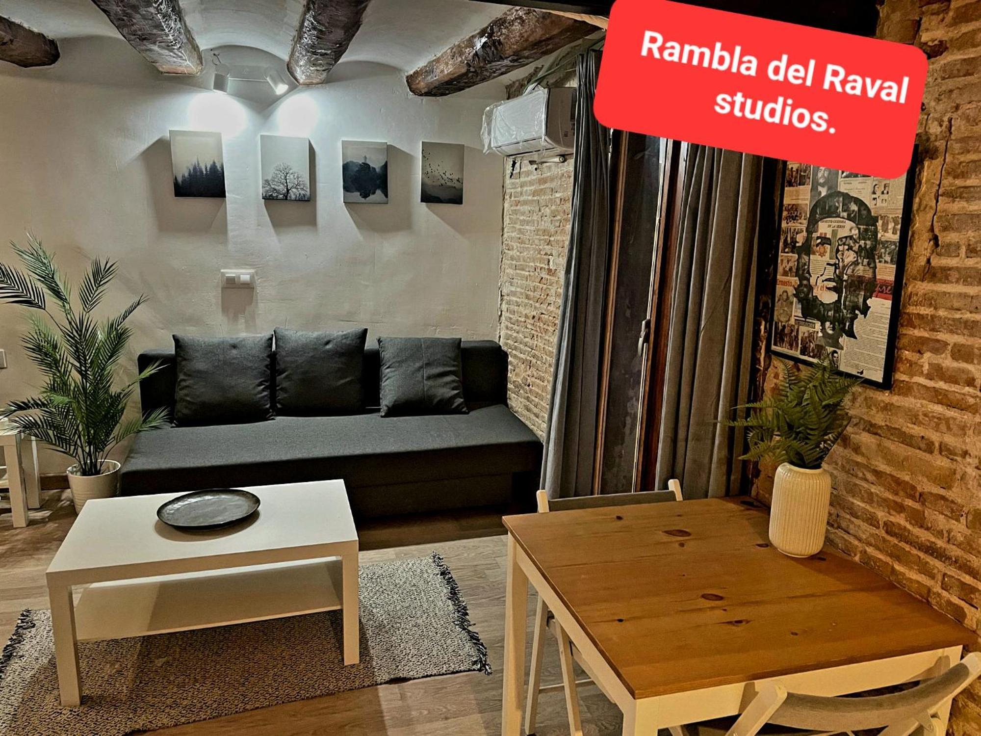 Albergue The Hipstel Parallel Barcelona